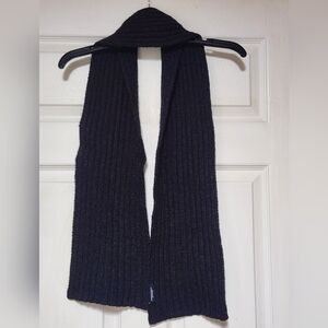 American Eagle Black Ribbed Knit Scarf